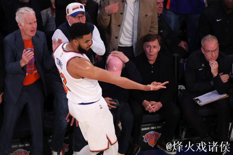 唐斯双22助尼克斯击败魔术 步行者让鹈鹕吞4连败